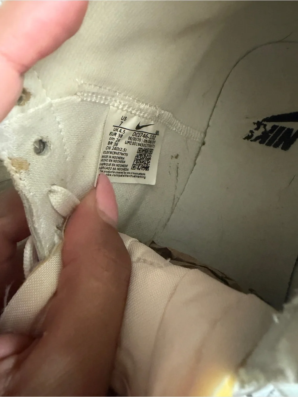 Nike White Interior Canvas Sneaker